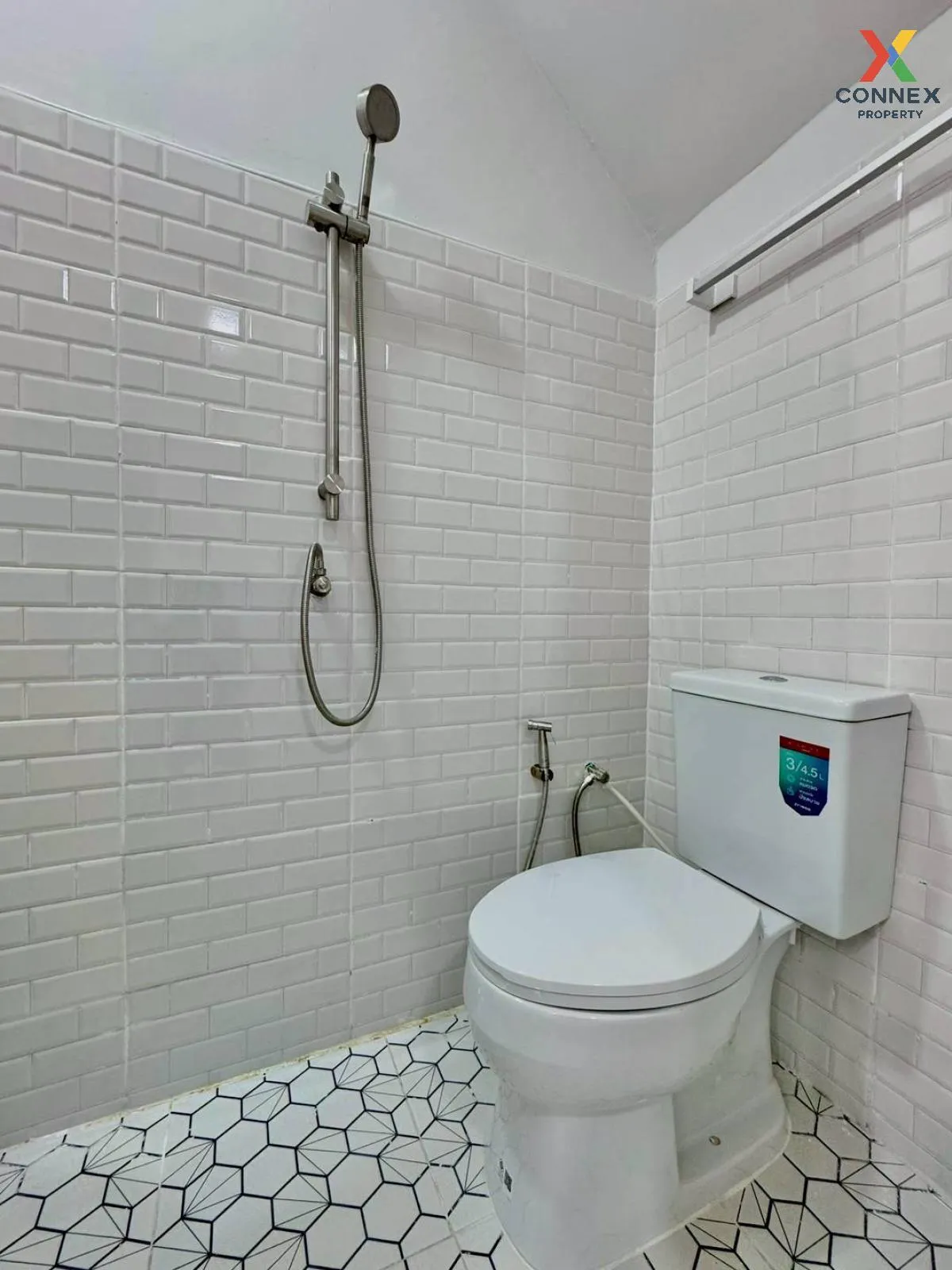 For Sale Townhouse/Townhome  , Pimonrat 2 , newly renovated , Phi