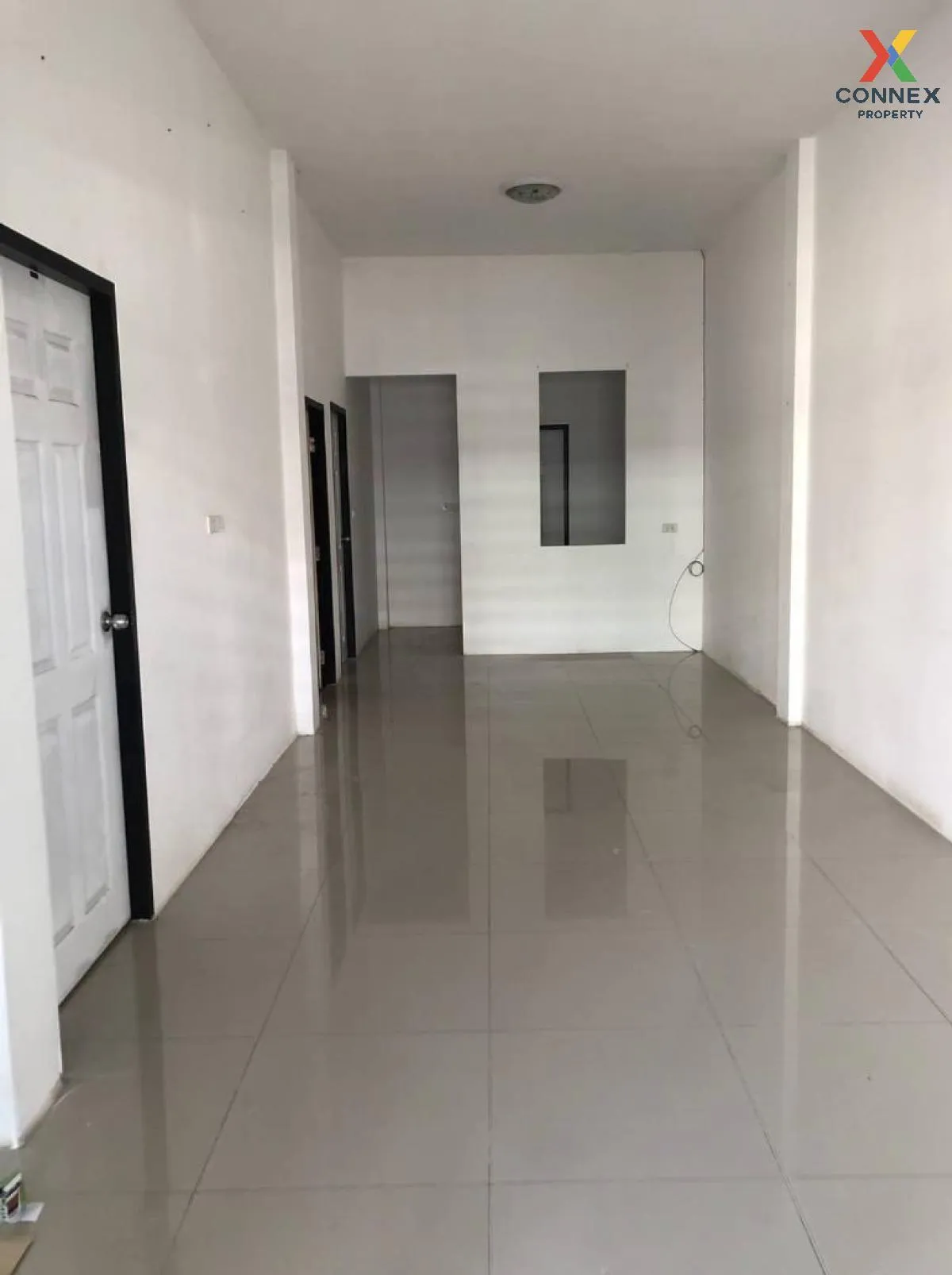 For Sale Townhouse/Townhome  , Romyen 2 Pluakdaeng - Wangtapin , 