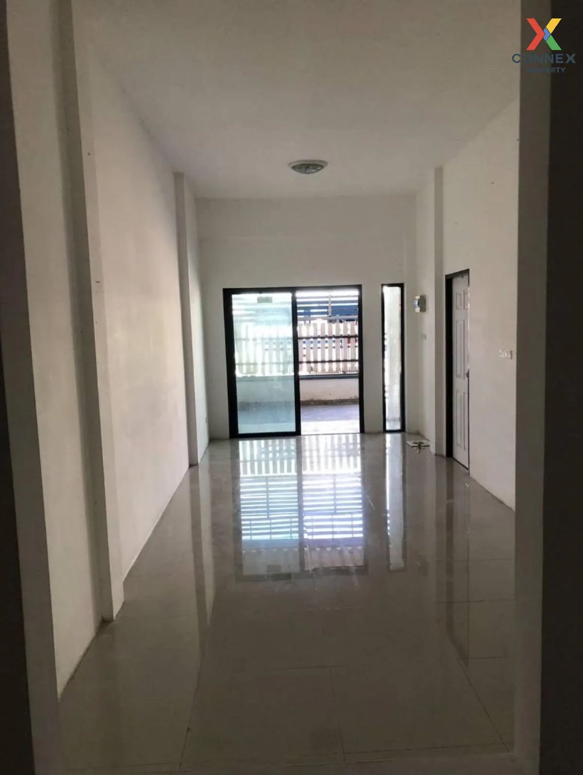 For Sale Townhouse/Townhome  , Romyen 2 Pluakdaeng - Wangtapin , 