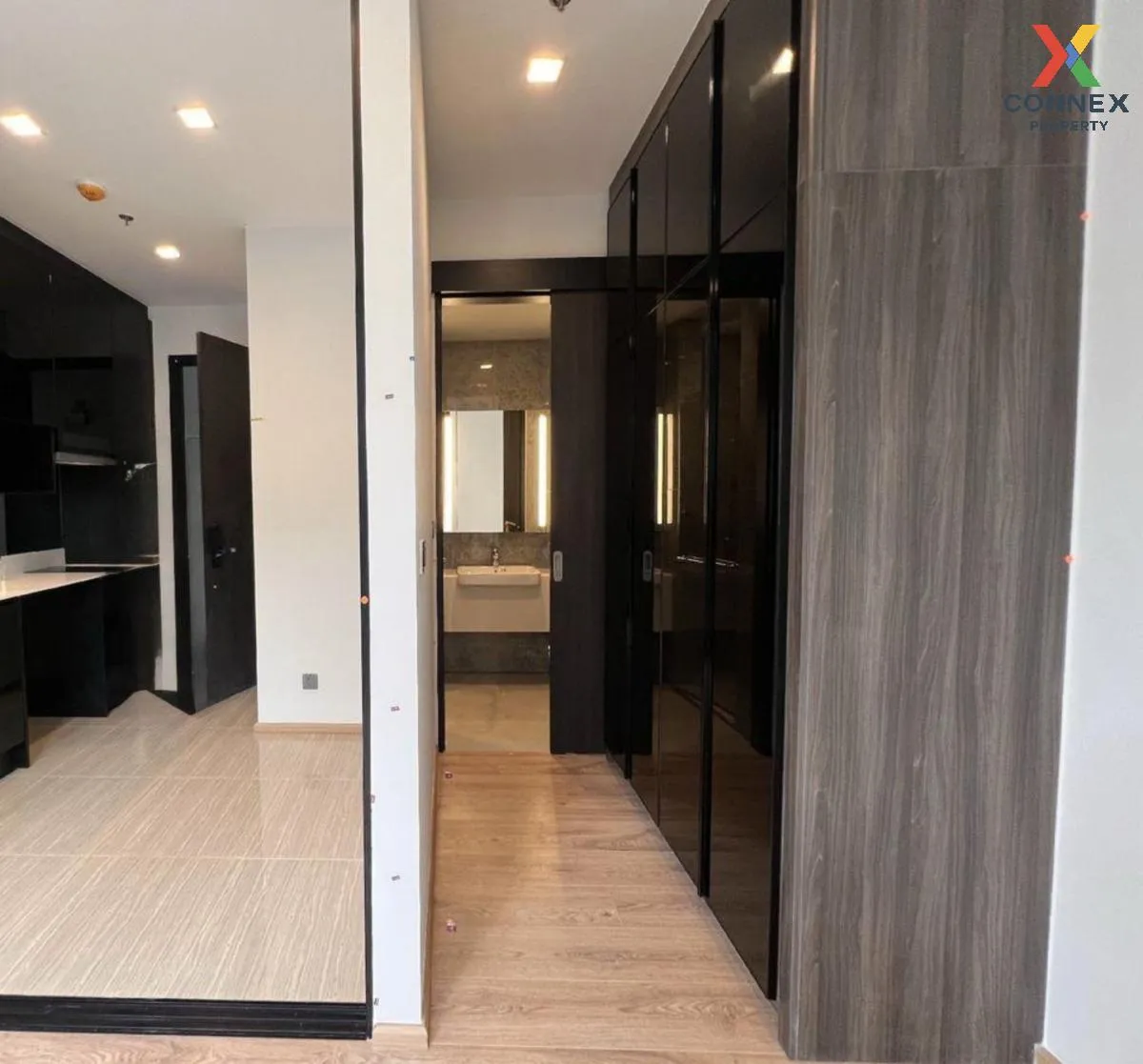 For Sale Condo , Noble Around Ari , high floor , BTS-Ari , Sam Se 4