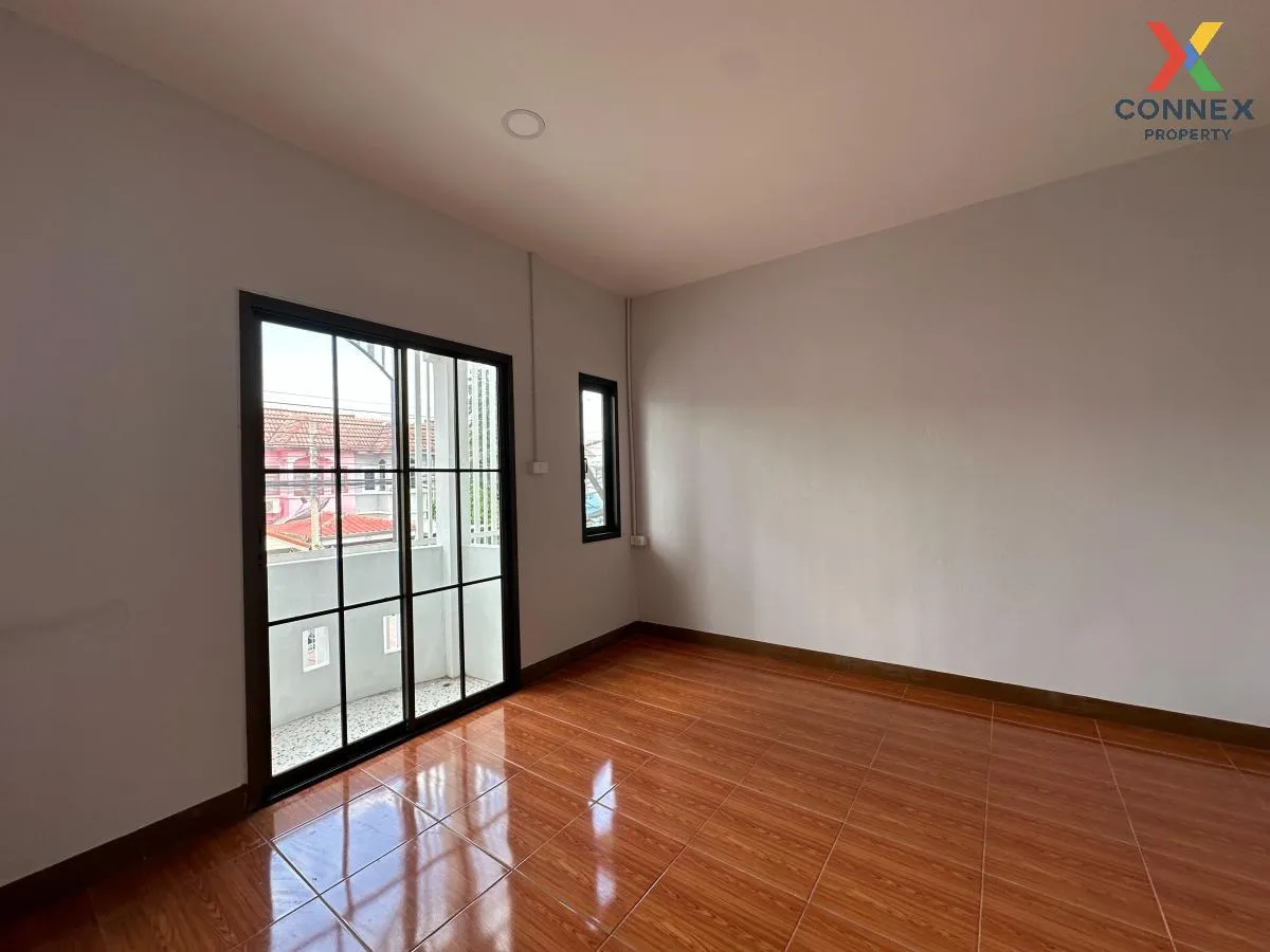 For Sale Townhouse/Townhome  , Asia Home Town , Sai Noi , Sai Noi