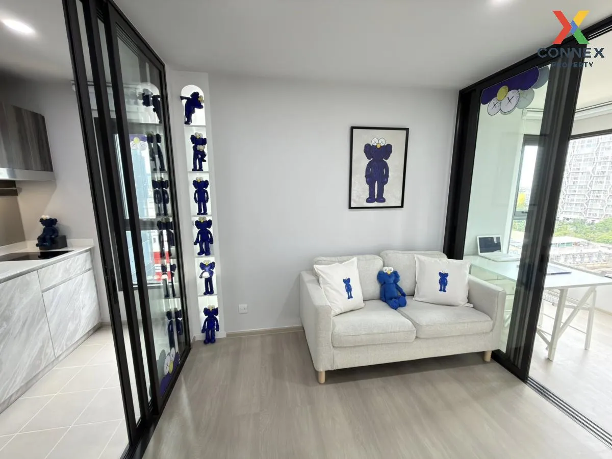 For Rent Condo , Aspire Onnut Station , corner unit , BTS-On Nut 