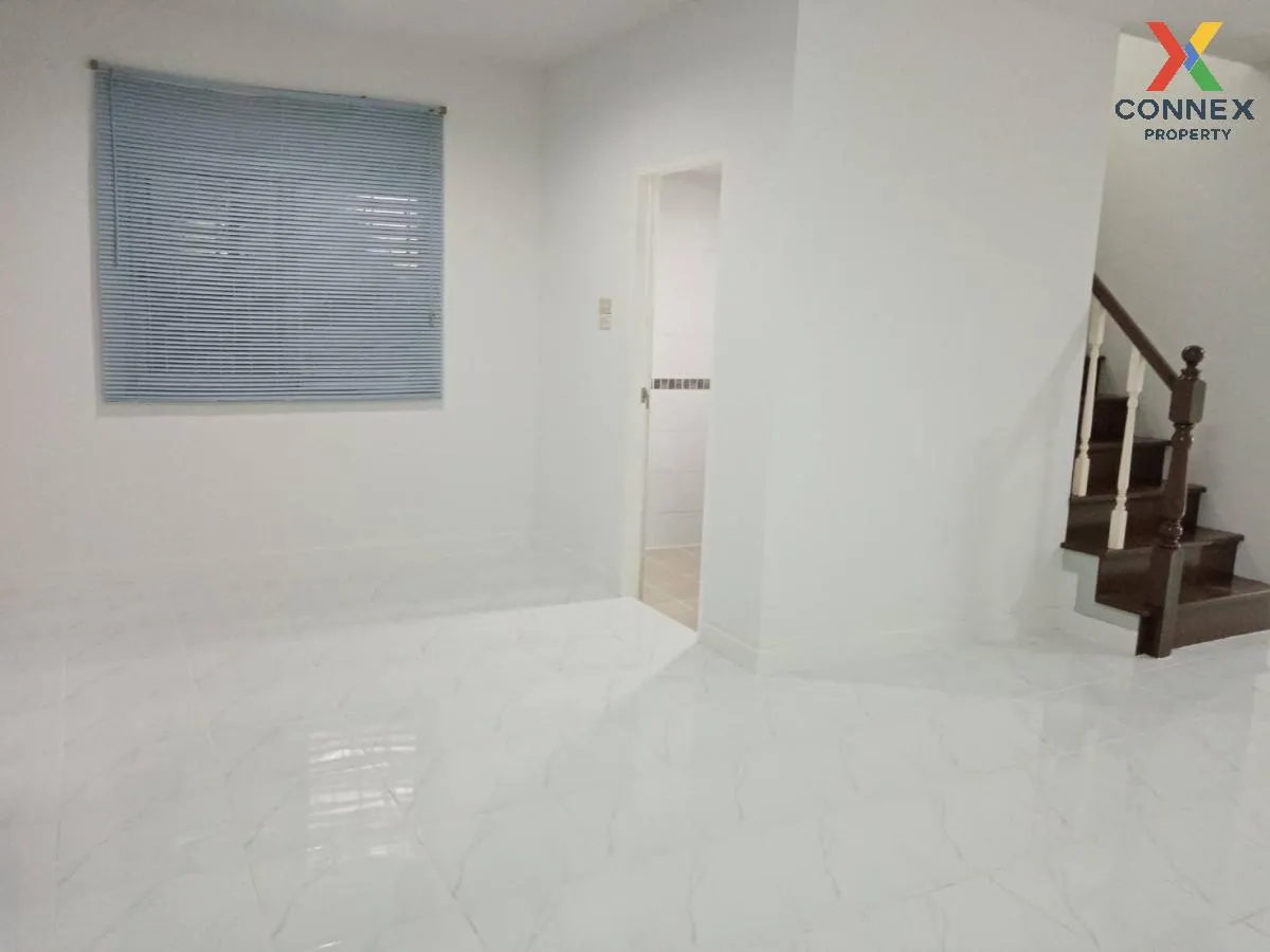 For Sale Townhouse/Townhome  , Nirun Ville 12 , Bang Chalong , Ba