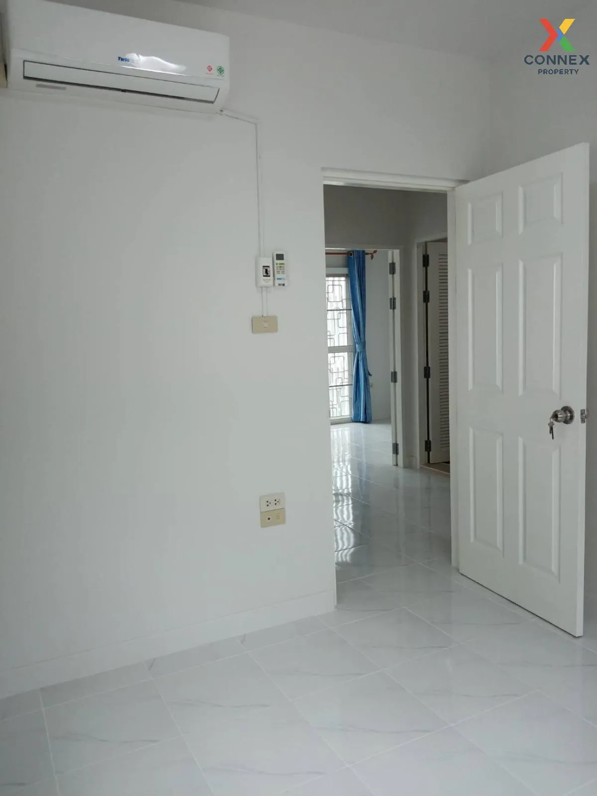 For Sale Townhouse/Townhome  , Nirun Ville 12 , Bang Chalong , Ba