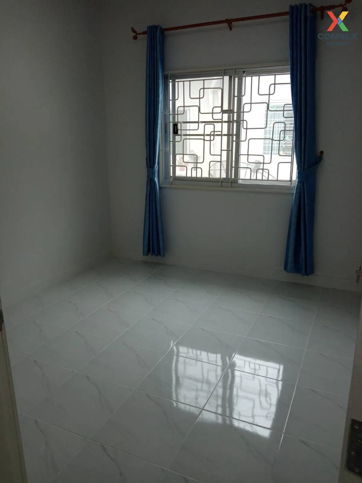 For Sale Townhouse/Townhome  , Nirun Ville 12 , Bang Chalong , Ba
