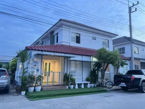 For Sale Townhouse/Townhome  , Pruksa 81 Phaholyothin-Navanakorn , corner unit , wide frontage , newly renovated , Khlong Nueng , khlong Luang , Pathum Thani , CX-132344