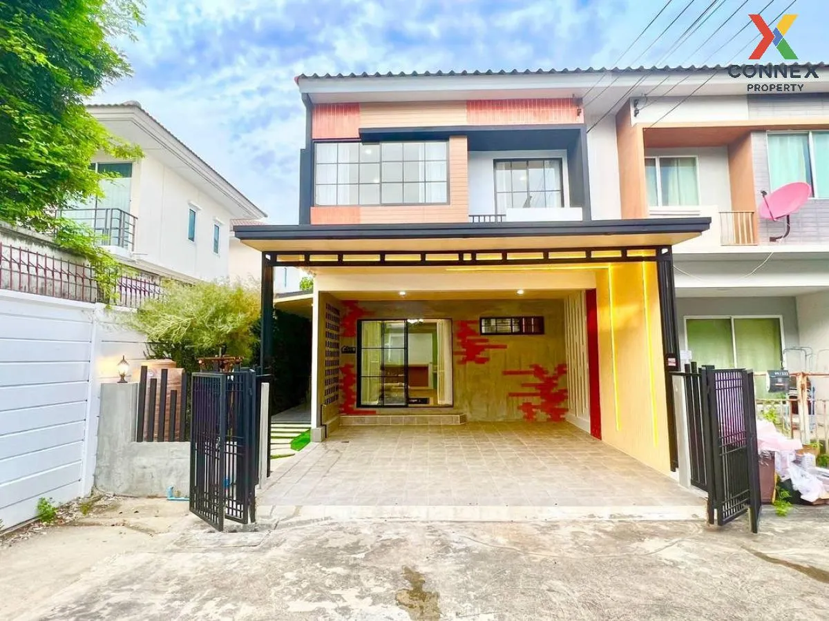 For Sale Townhouse/Townhome  , The Trust Town Wongwaen - Lamlukka 1