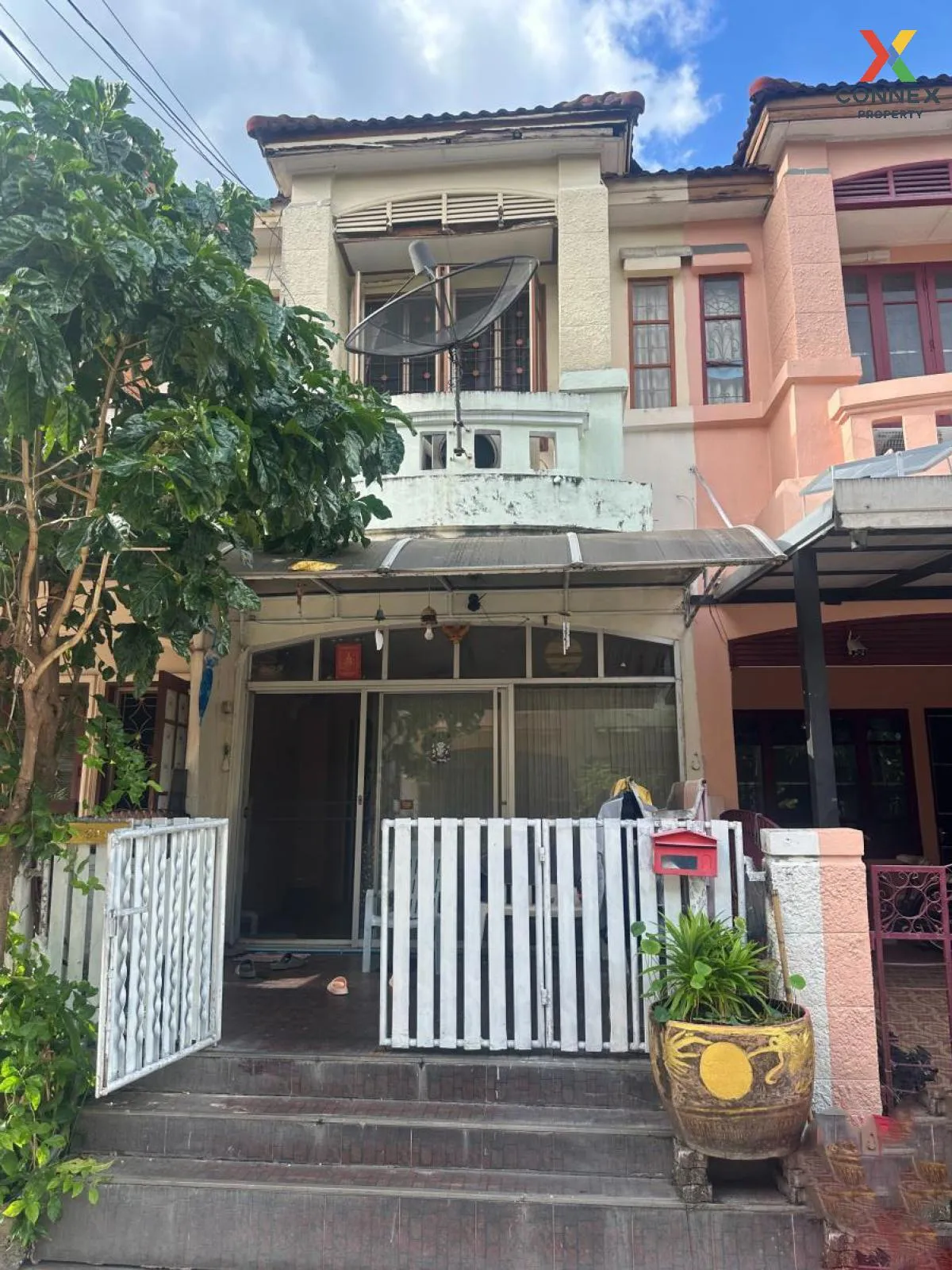 For Sale Townhouse/Townhome  , Baan Bussarin Pinklao , Krathum Lo