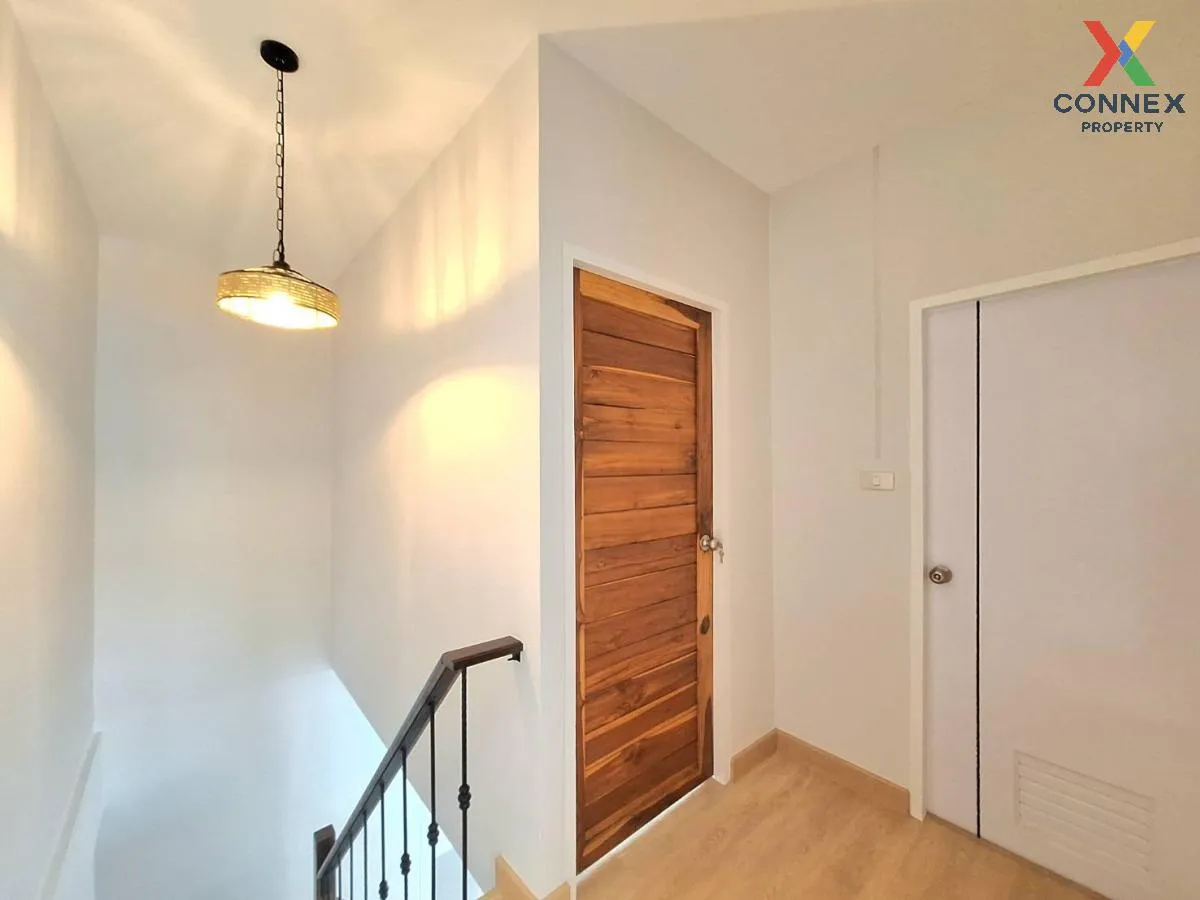 For Sale Townhouse/Townhome  , Baan Petsayam 1 , newly renovated 