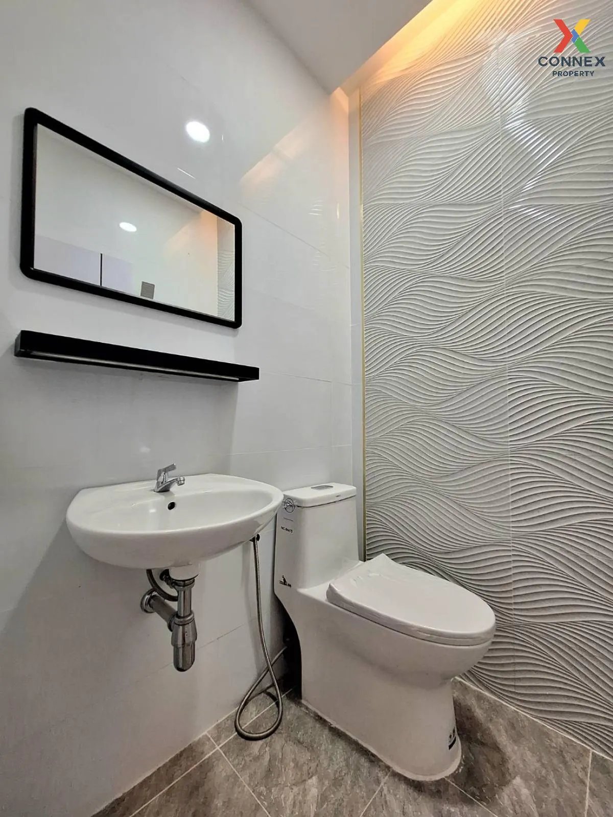 For Sale Townhouse/Townhome  , Baan Petsayam 1 , newly renovated 