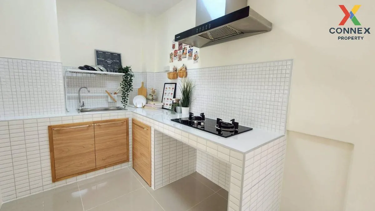 For Sale Townhouse/Townhome  , Baan Fah Piyarom Ruean Pana , newl 4