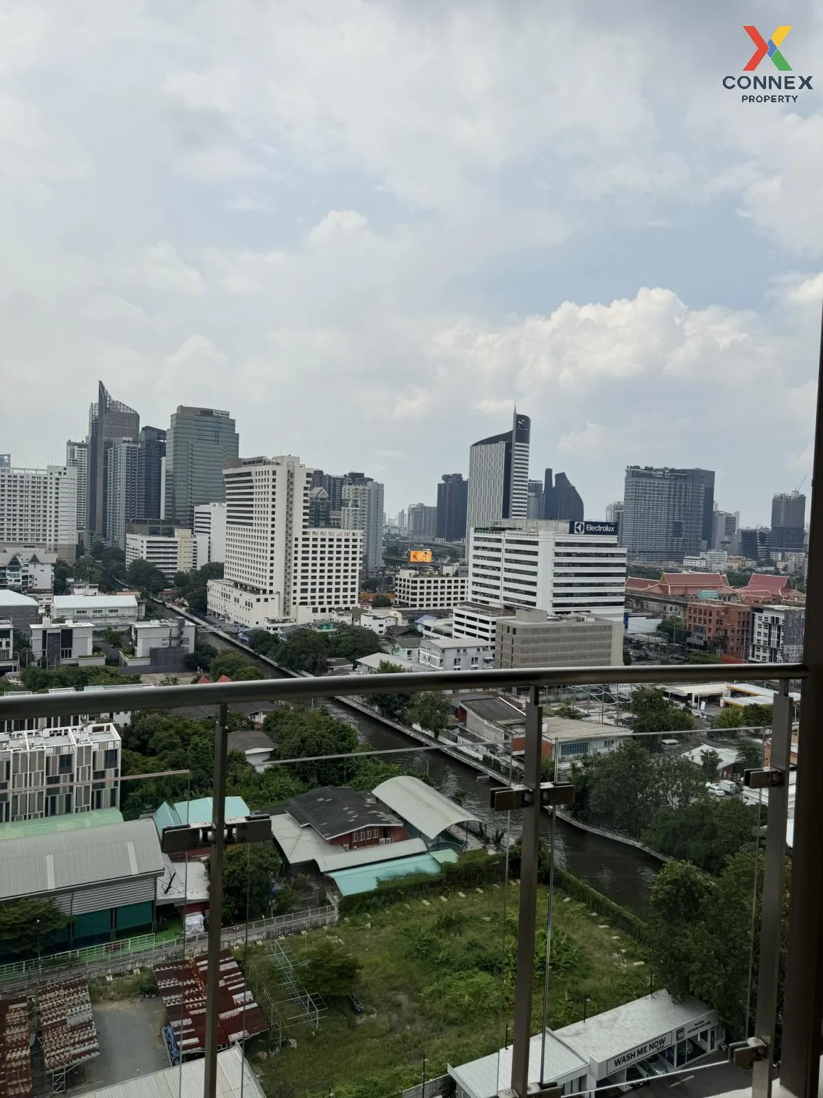 ขายคอนโด  ศุภาลัย โอเรียนทัล สุขุมวิท 39 MRT-เพชรบุรี คลองตันเหนื