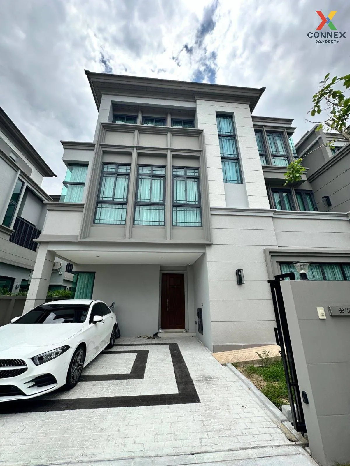 เช่าบ้าน  เดอะ ซอนเน่ ศรีนครินทร์ บางนา ดอกไม้ เขต ประเวศ สมุทรปร 1
