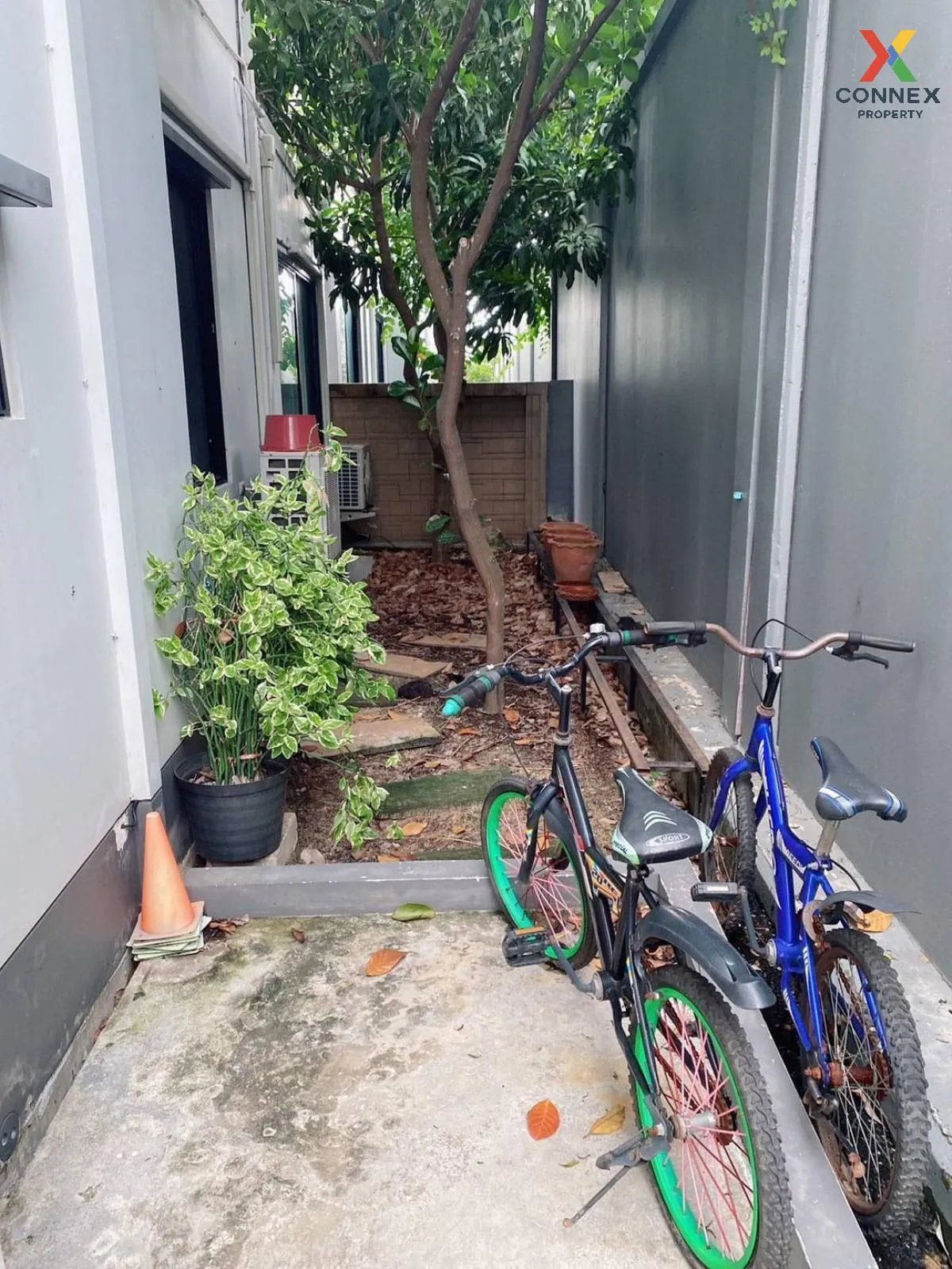 For Sale House , Kanasiri Rangsit Klong 2 , wide frontage , Khu K