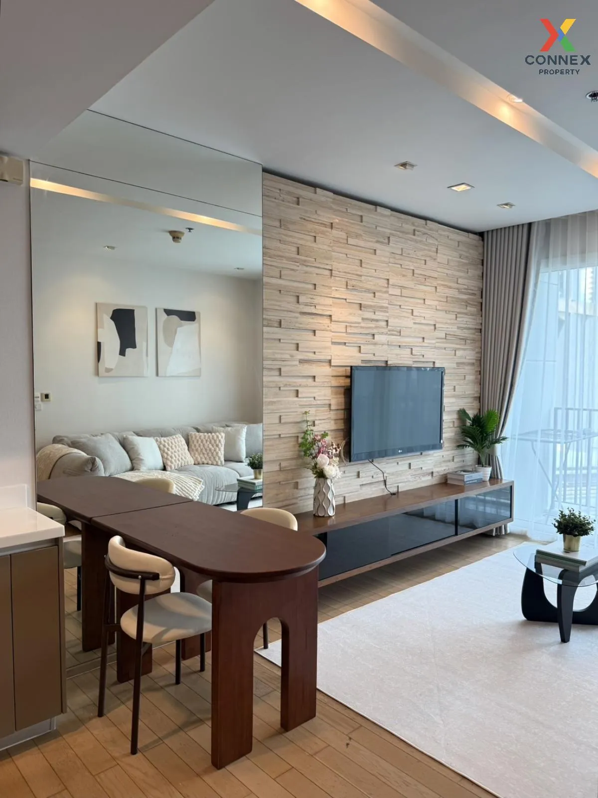 For Rent Condo , Siri at Sukhumvit , newly renovated , BTS-Thong  2