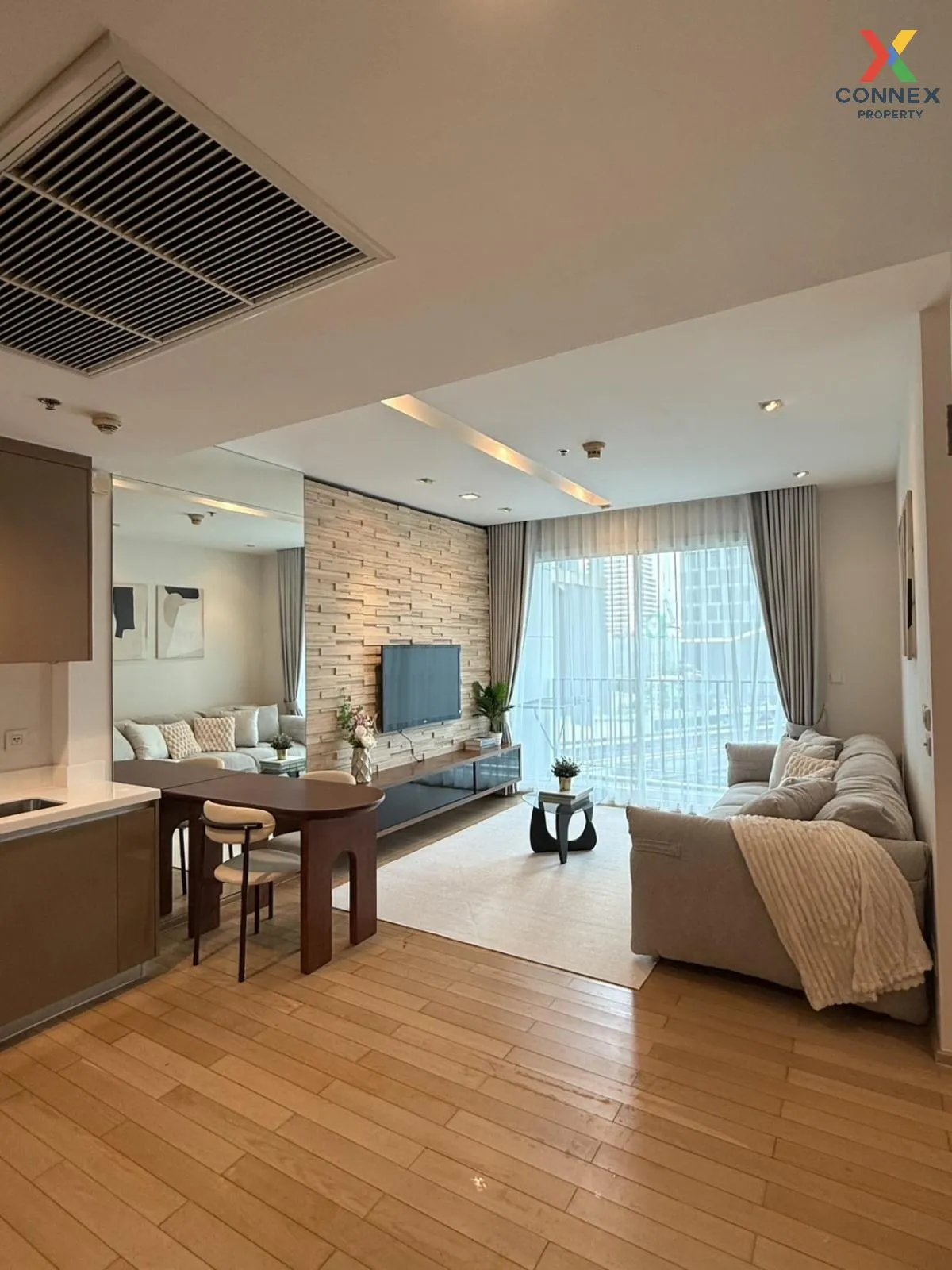For Rent Condo , Siri at Sukhumvit , newly renovated , BTS-Thong  3