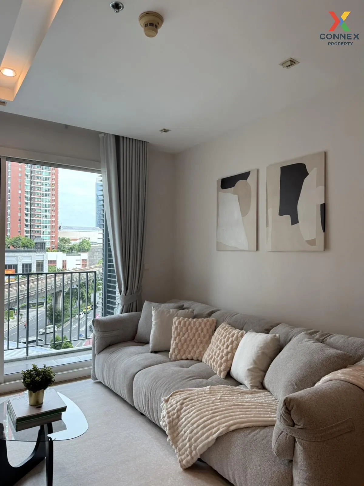 For Rent Condo , Siri at Sukhumvit , newly renovated , BTS-Thong  4
