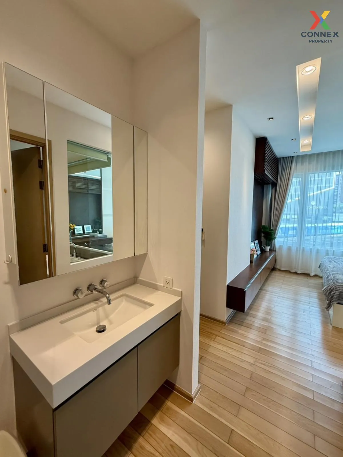 For Rent Condo , Siri at Sukhumvit , newly renovated , BTS-Thong 