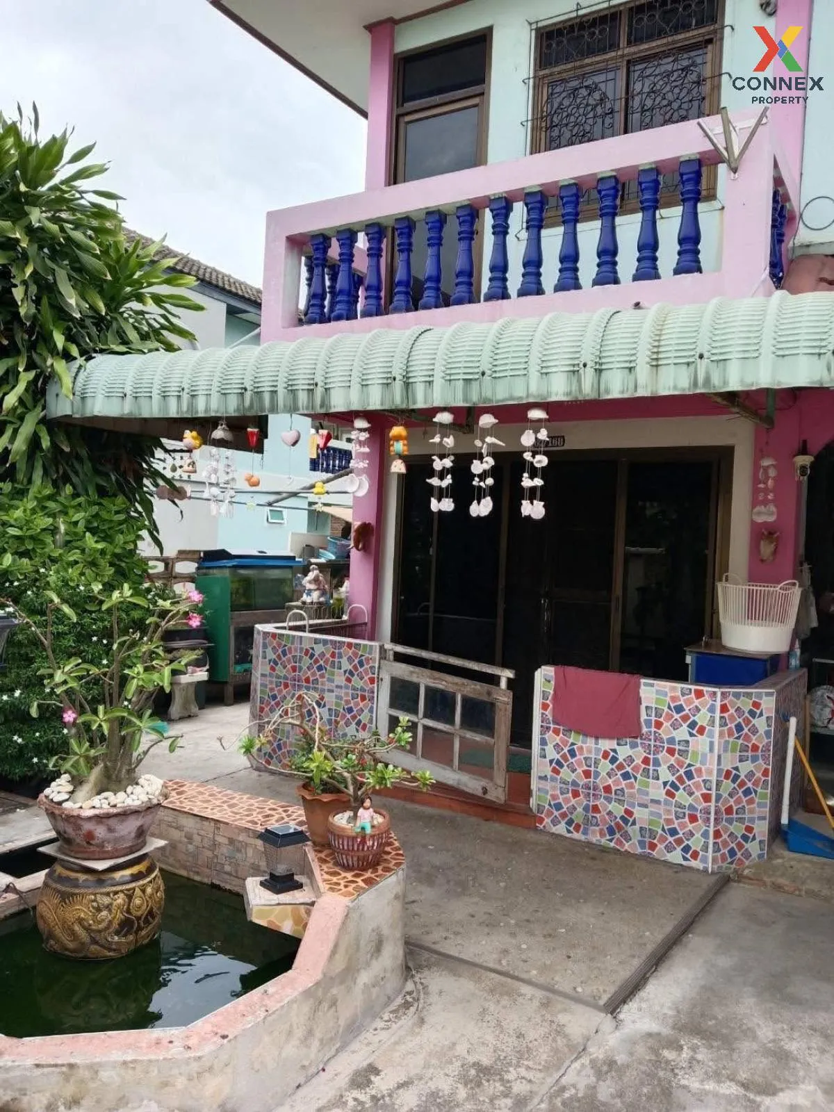 For Sale Koh Samut Village , corner unit , wide frontage , Tha Sa