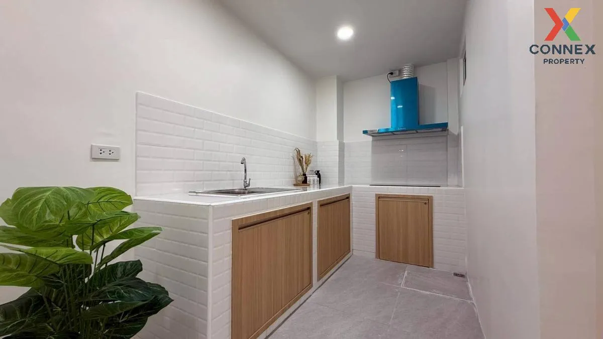 For Sale Townhouse/Townhome  , Baan Pim Thong , newly renovated , 4