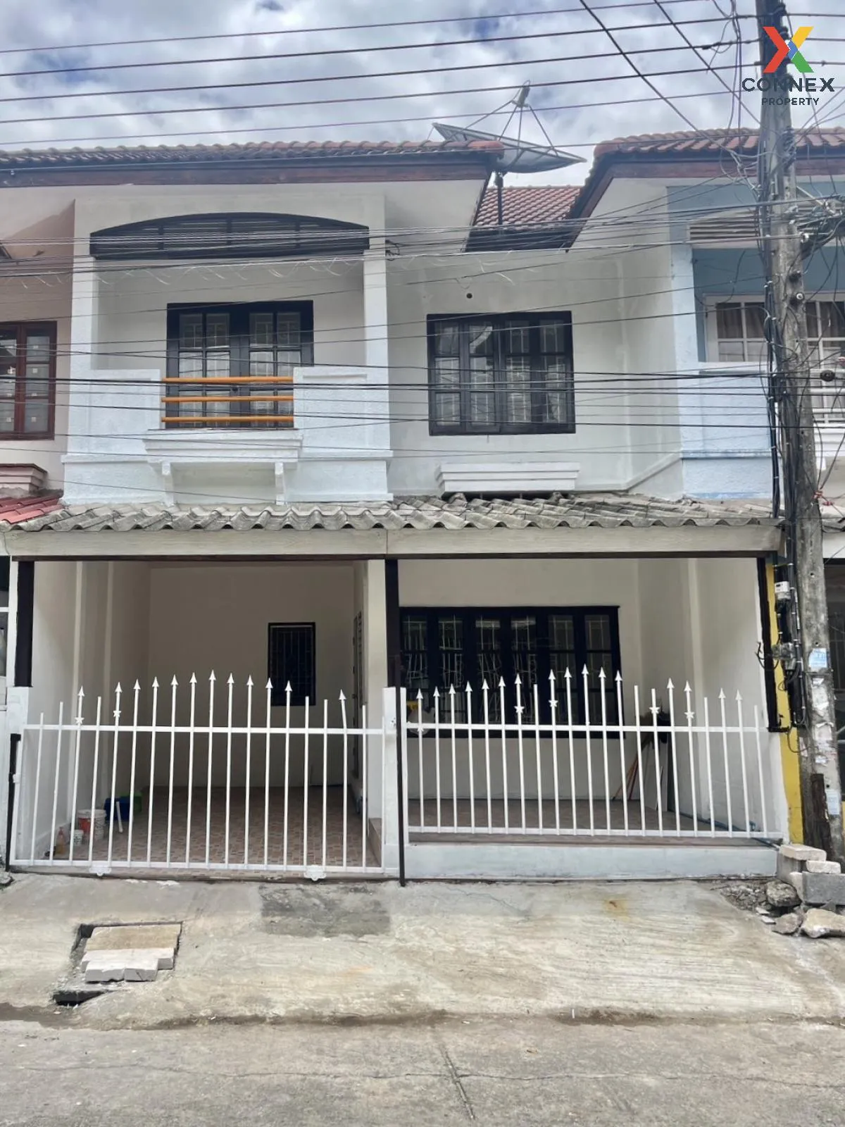 For Sale Townhouse/Townhome  , Baan Pornthisan 5 , Lam Phak Kut , 1