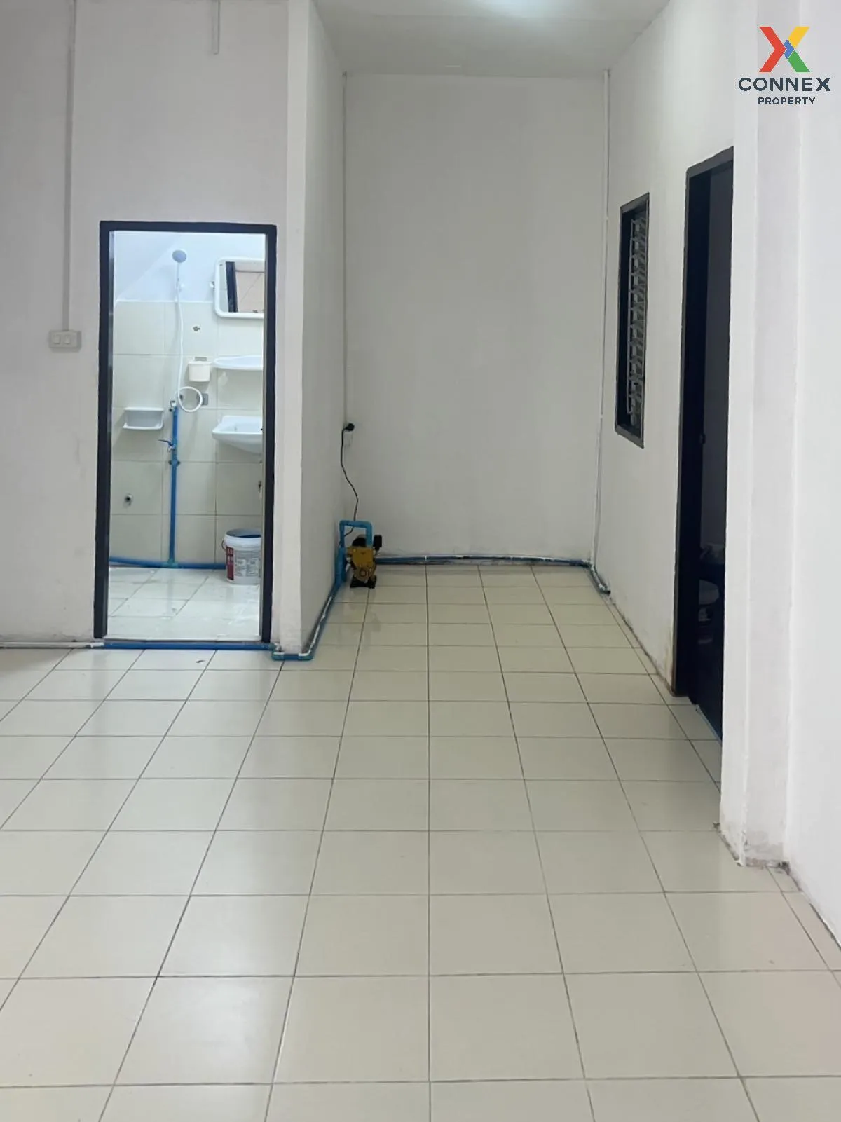 For Sale Townhouse/Townhome  , Baan Pornthisan 5 , Lam Phak Kut ,