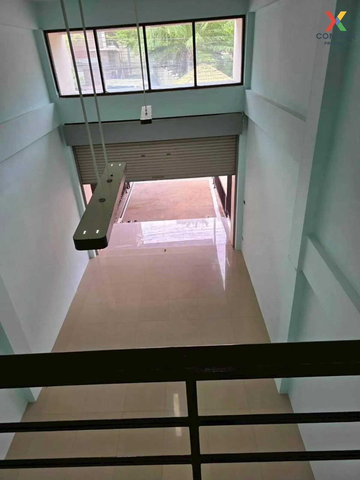 For Sale 3.5-storey commercial building , Mueang Chon Buri , Chon