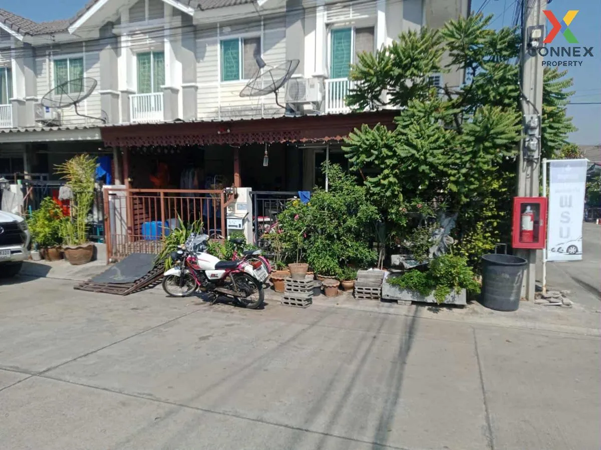 For Sale Townhouse/Townhome  , Pruksa Ville 53/1 Sakae Ngam , Sam 1