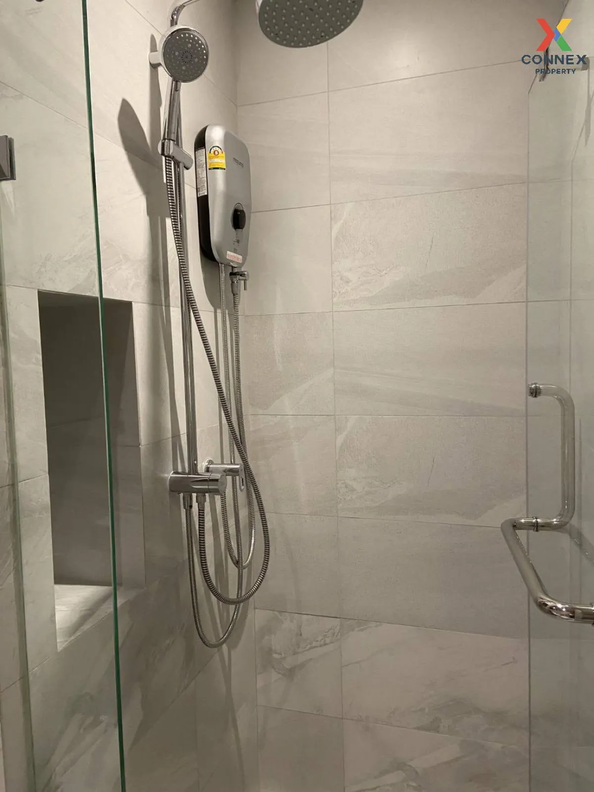 FOR SALE condo , RHYTHM Ekkamai , BTS-Ekkamai , Khlong Tan Nuea ,
