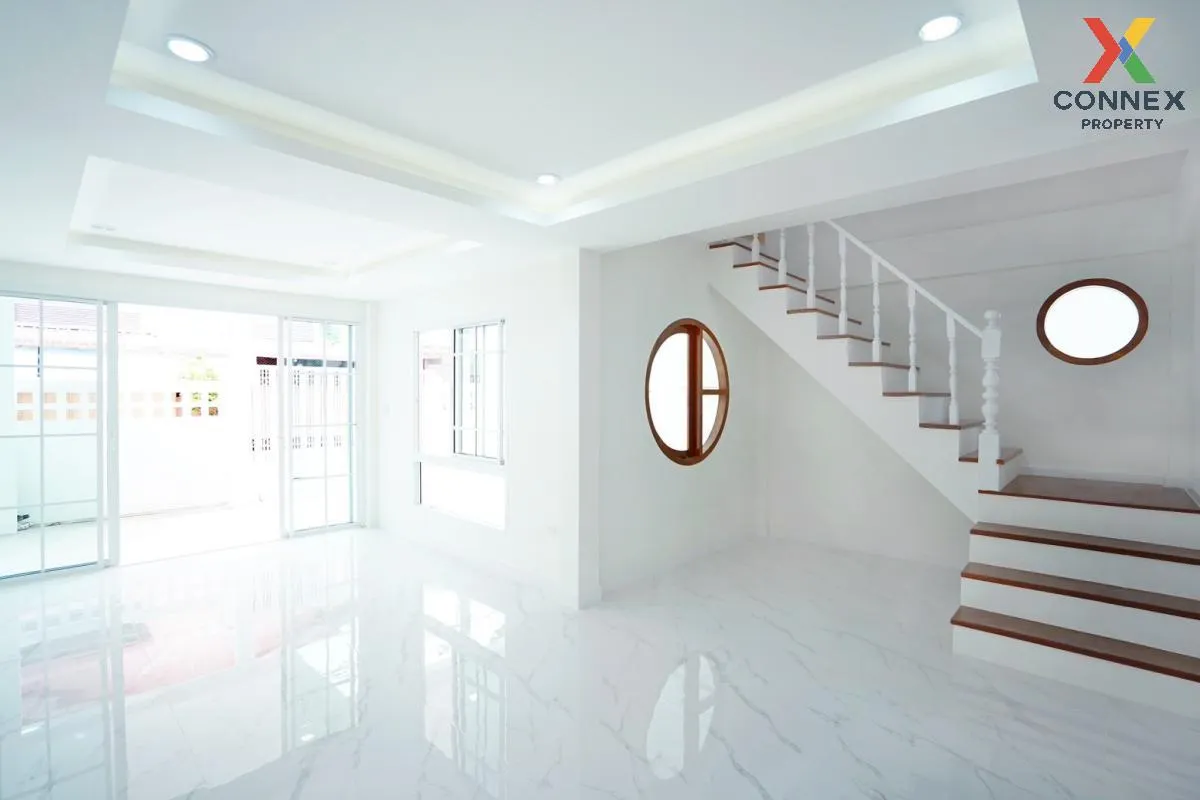 ขายทาวน์เฮ้าส์/ทาวน์โฮม  บ้านรัตนวรรณ รีโนเวทใหม่ บางกรวย บางกรวย 4