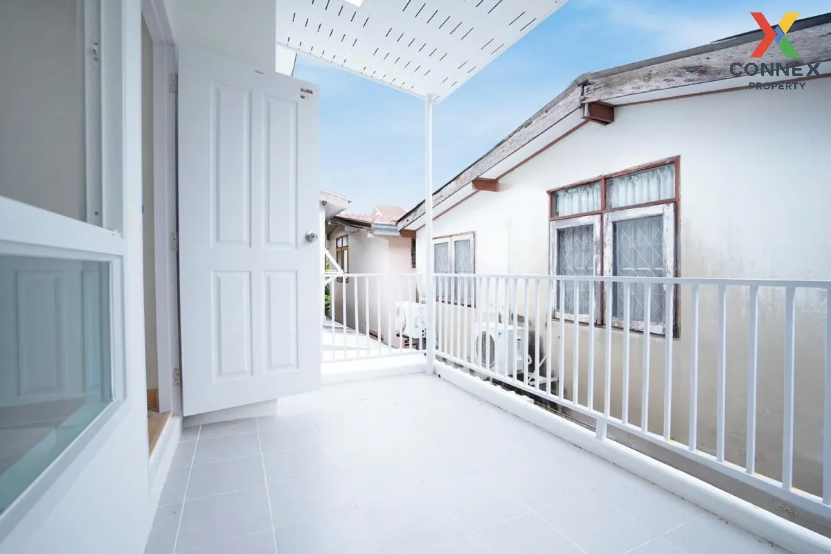 ขายทาวน์เฮ้าส์/ทาวน์โฮม  บ้านรัตนวรรณ รีโนเวทใหม่ บางกรวย บางกรวย