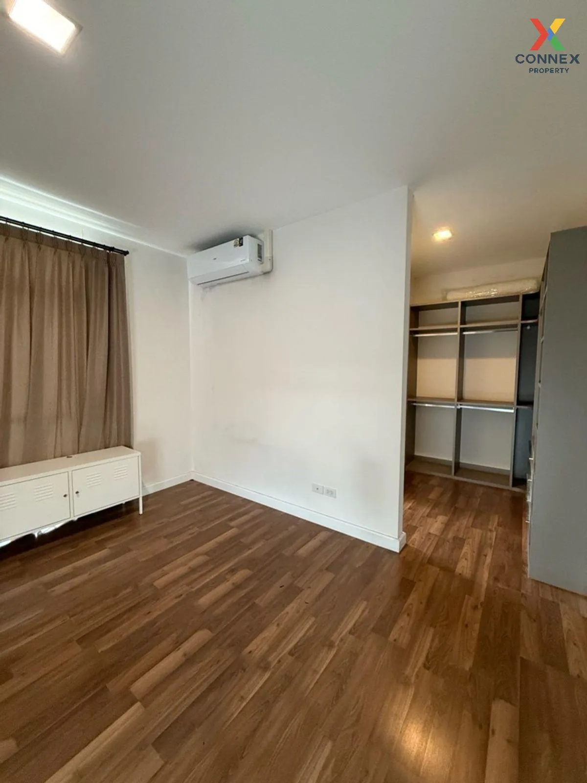For Sale House , Mantana Lake Watcharapol , O Ngoen , Khlong Sam 
