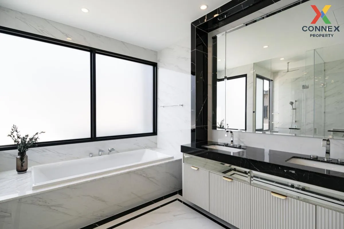 For Sale House , CINQ ROYAL Krungthep Kreetha , Saphan Sung , Sap