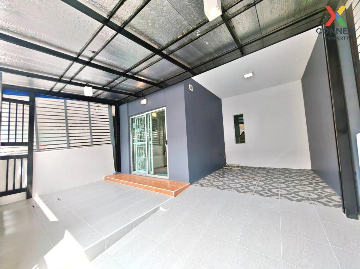 For Sale Townhouse/Townhome  , Baan Pruksa 106 Bangpu - Tamru 2 , 2