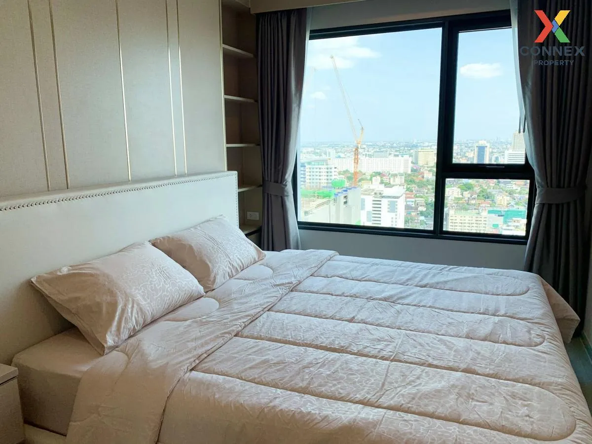For Rent Condo , Life Ladprao , nice view , high floor , river vi