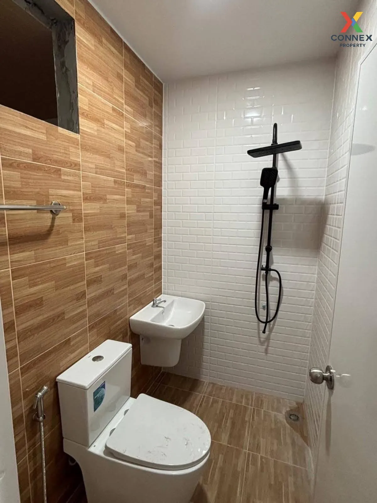 For Sale Townhouse/Townhome  , Baan Ruean Suk 2 , newly renovated 3
