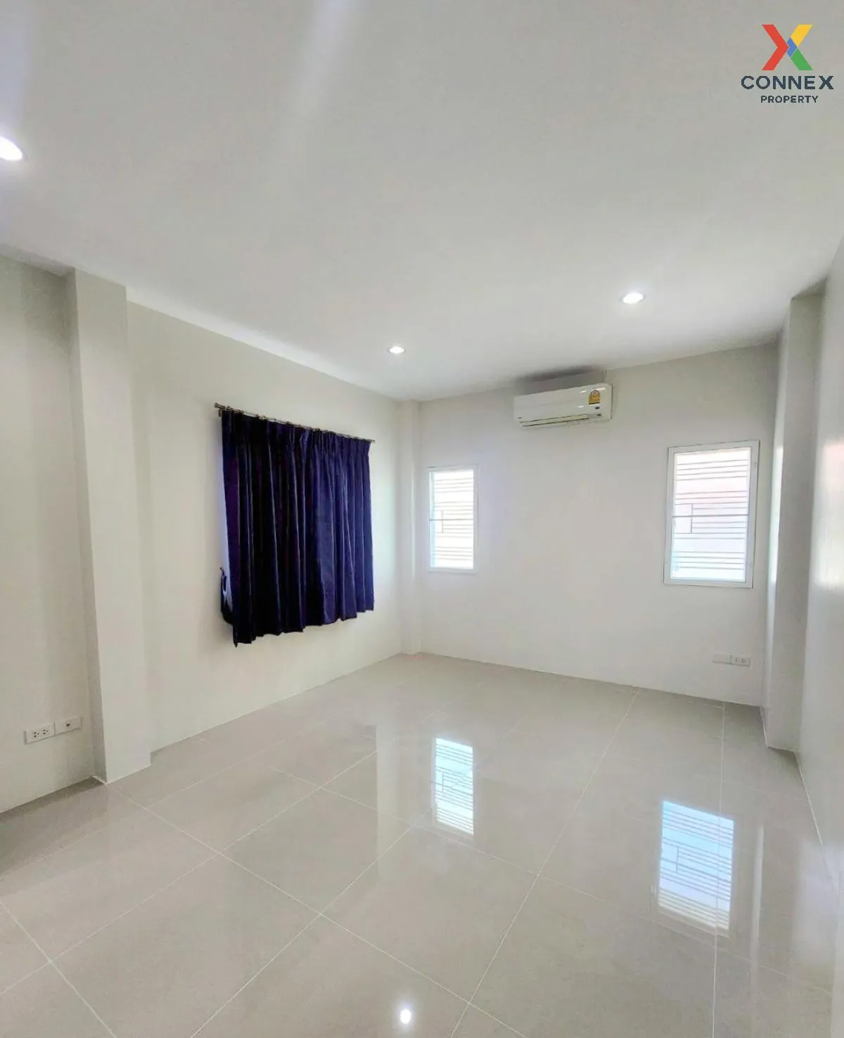 For Sale House , Bangkok Garden , wide frontage , newly renovated