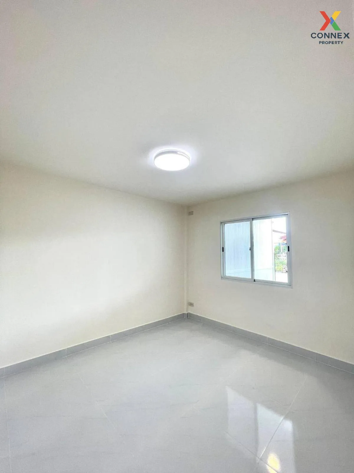ขายทาวน์เฮาส์  หมู่บ้านทรายทองนิเวศน์  รีโนเวทใหม่ ท่าทราย เมืองน