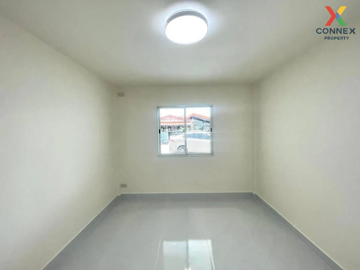 ขายทาวน์เฮาส์  หมู่บ้านทรายทองนิเวศน์  รีโนเวทใหม่ ท่าทราย เมืองน