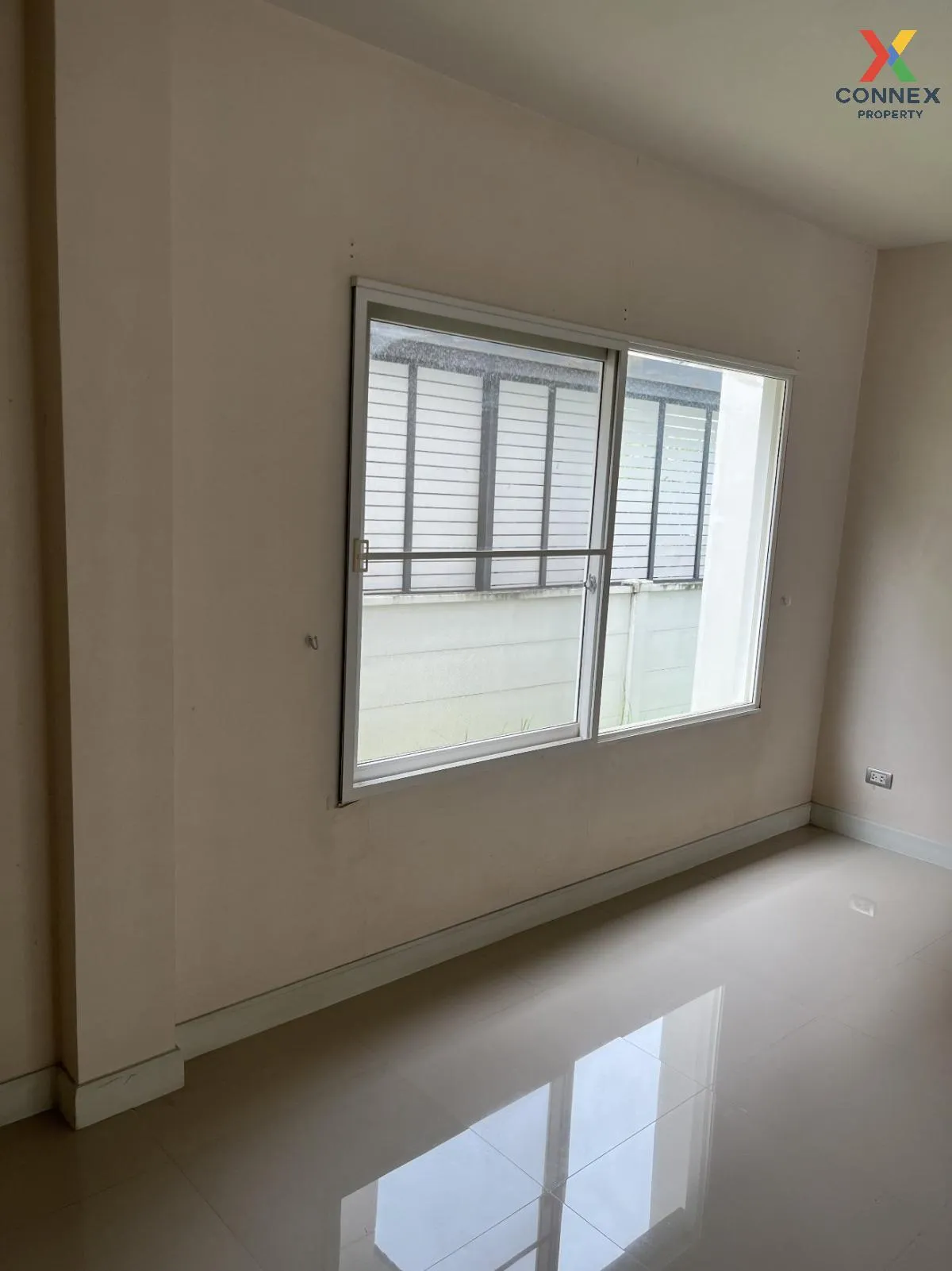 For Sale House , Centro Rama 9 - Motorway , Khlong Song Ton Noon 