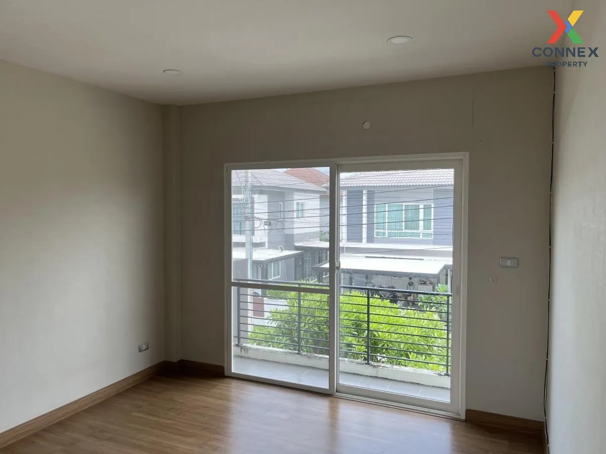 For Sale House , Centro Rama 9 - Motorway , Khlong Song Ton Noon 