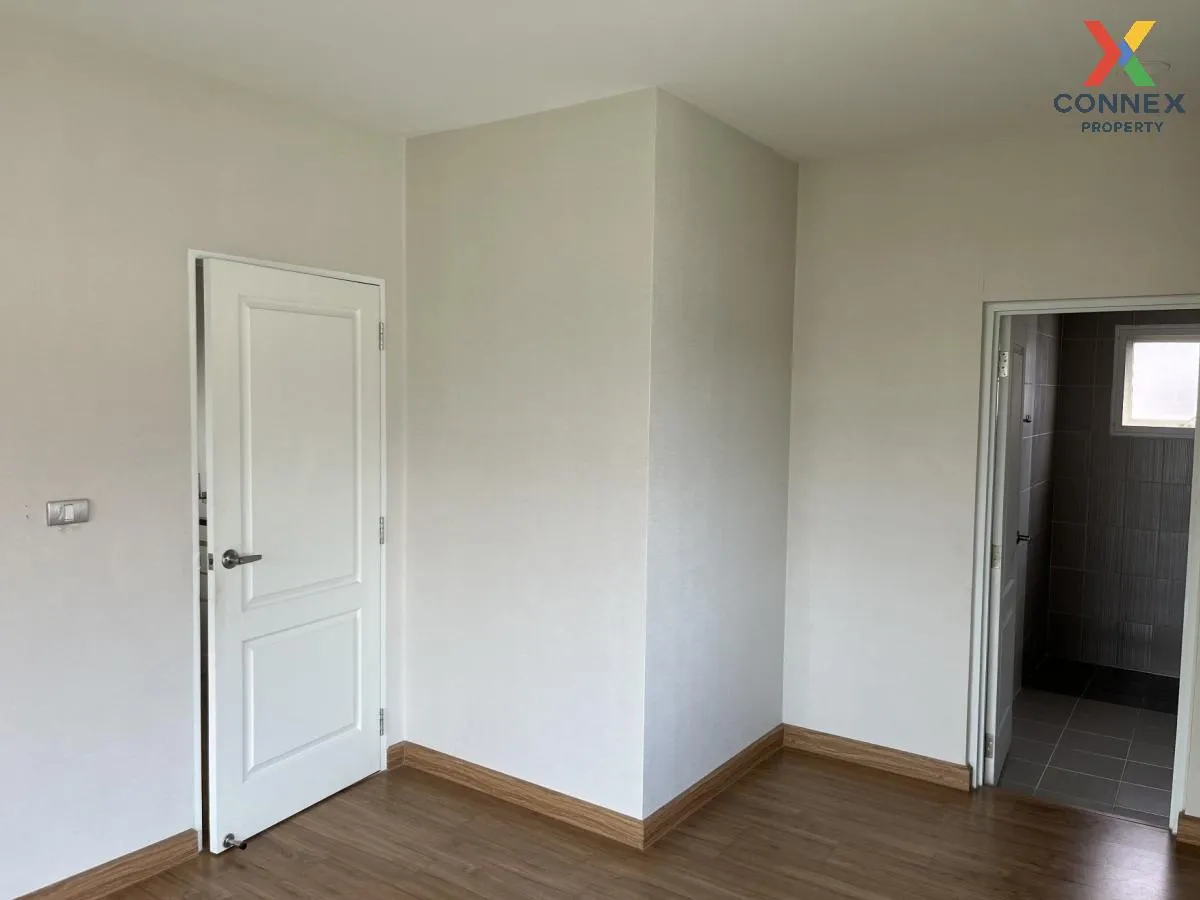 For Sale House , Centro Rama 9 - Motorway , Khlong Song Ton Noon 