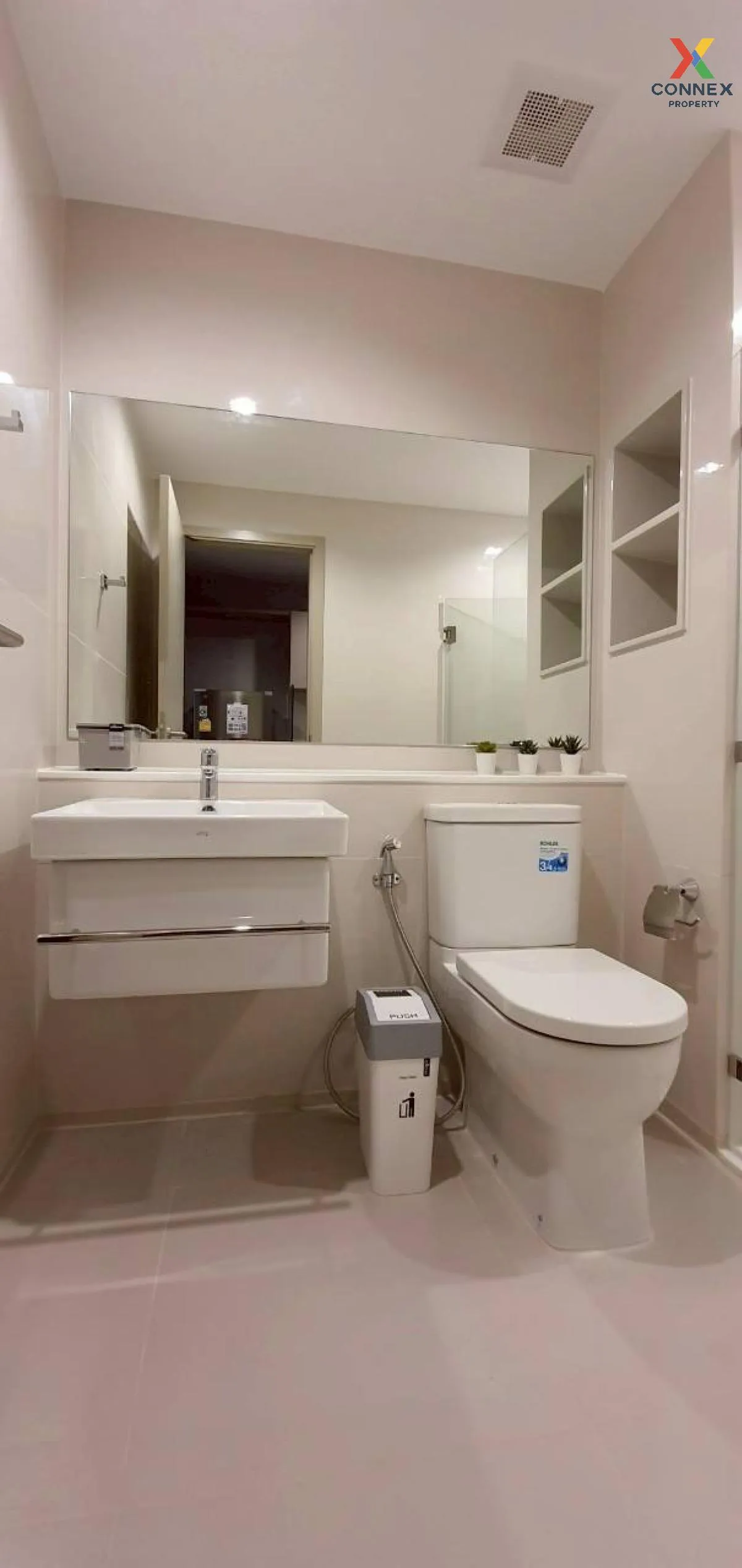 For Rent Condo , Life Ladprao , high floor , BTS-Ha Yaek Lat Phra