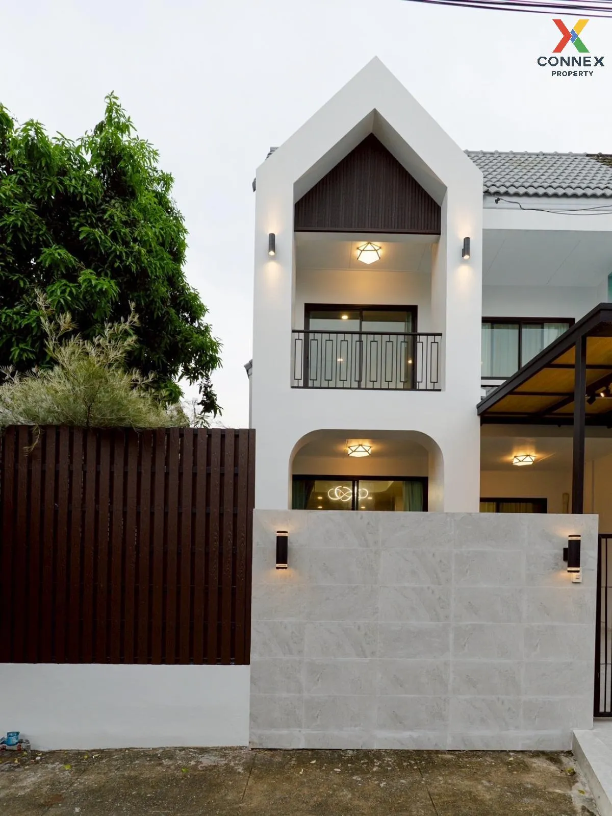 For Sale House , Baan Sinsuk , newly renovated , Khlong Chan , Ba 1
