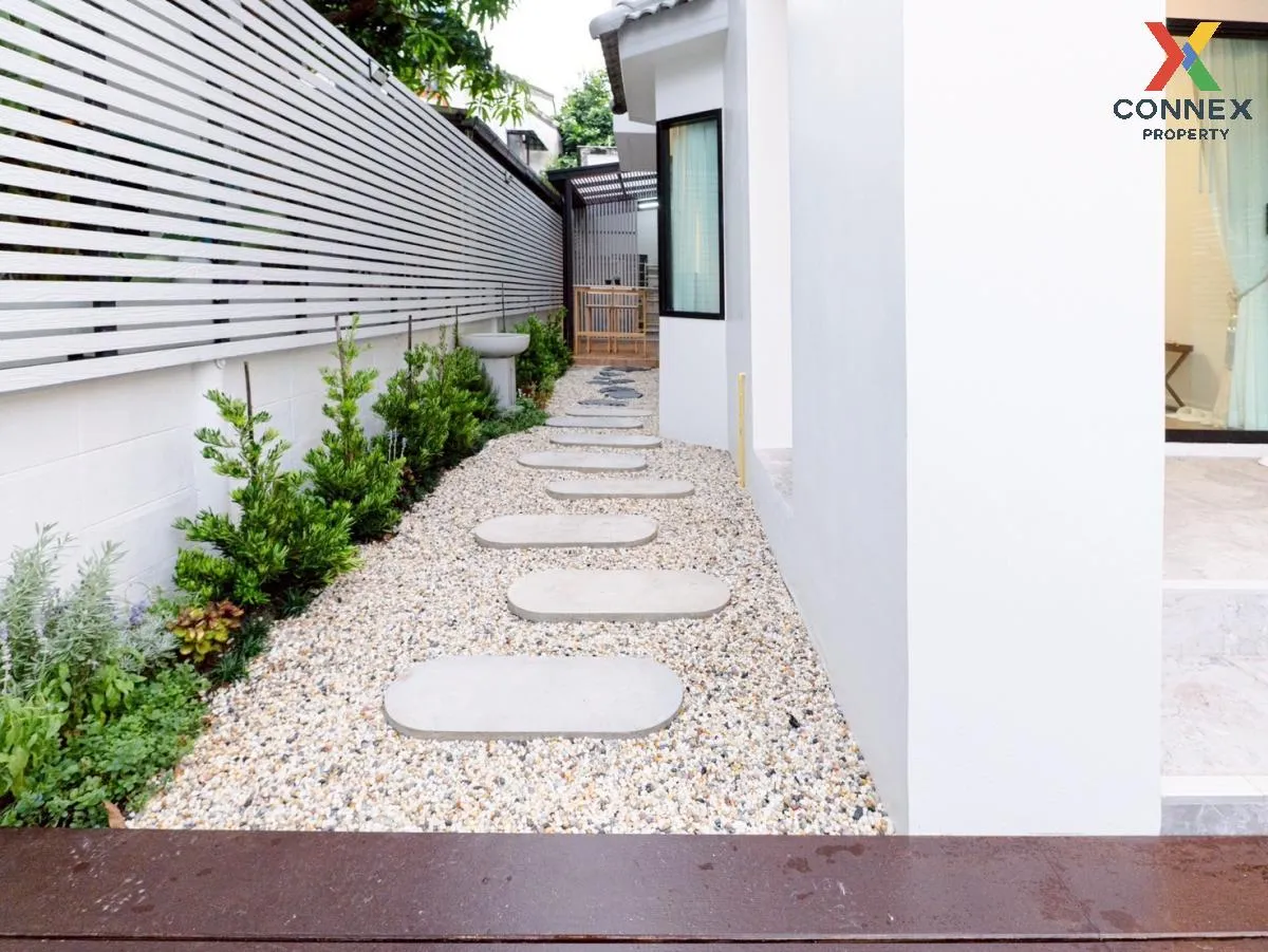 For Sale House , Baan Sinsuk , newly renovated , Khlong Chan , Ba