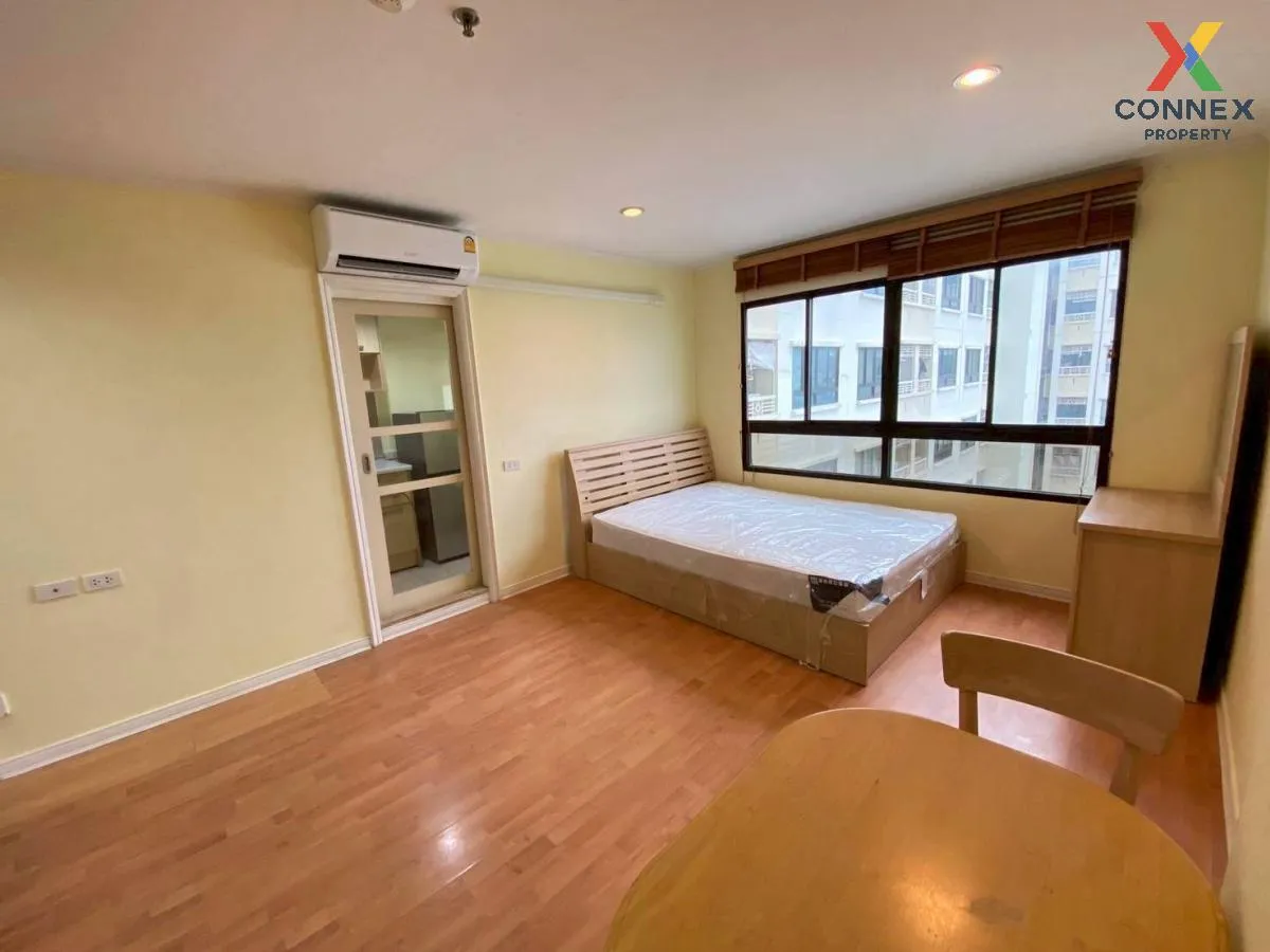 For Rent Condo , Lumpini Ville Phahol - Suthisarn , BTS-Saphan Kh 2