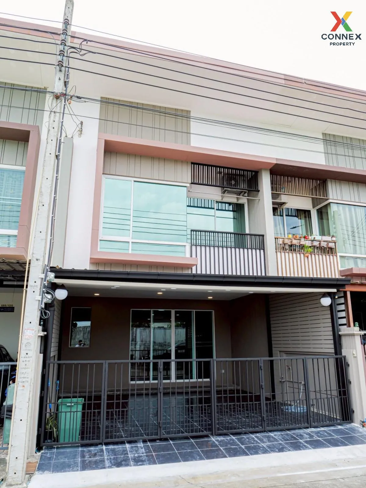 For Sale Townhouse/Townhome  , TYME Rama 5 , wide frontage , newl 1
