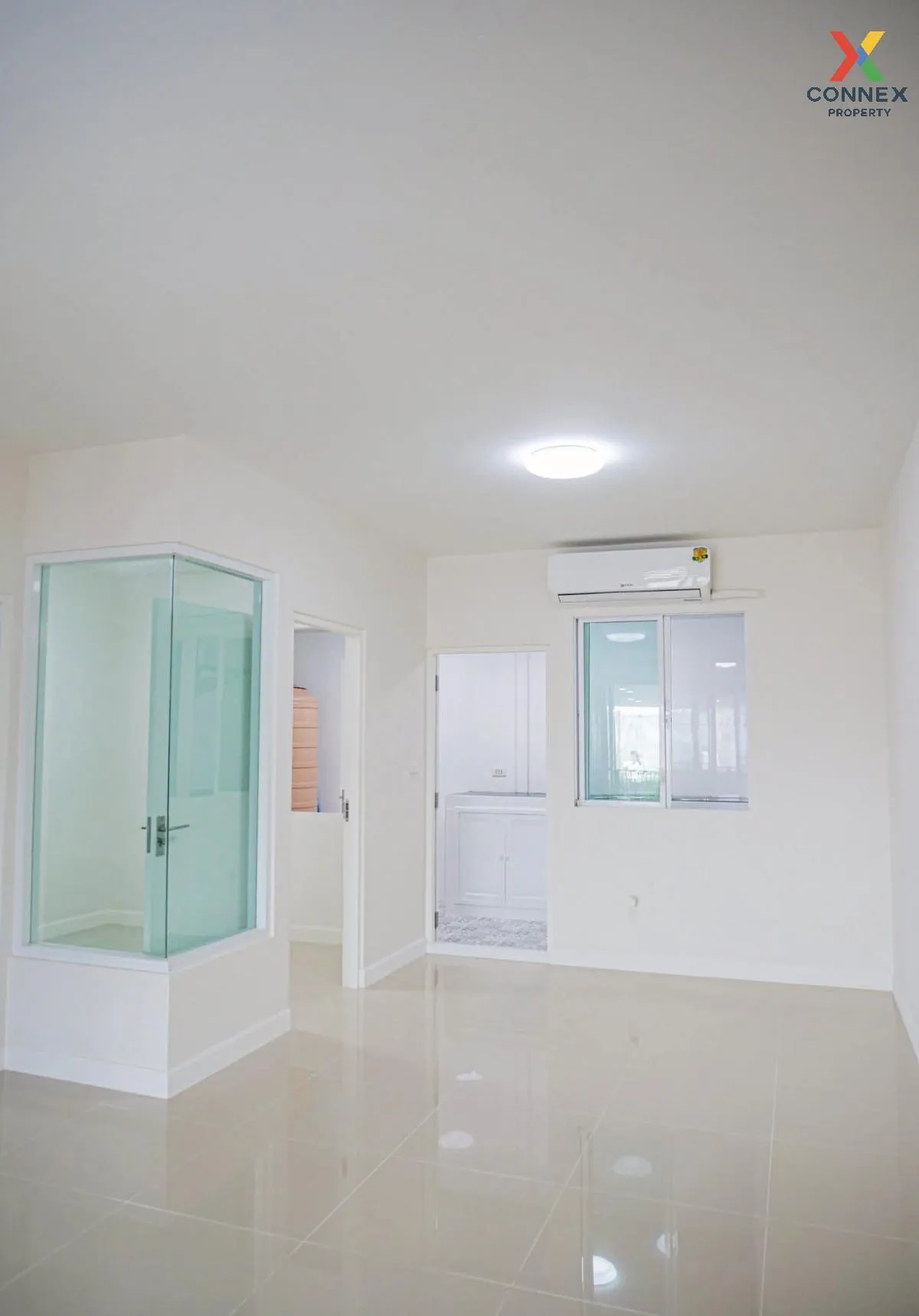 For Sale Townhouse/Townhome  , TYME Rama 5 , wide frontage , newl 4