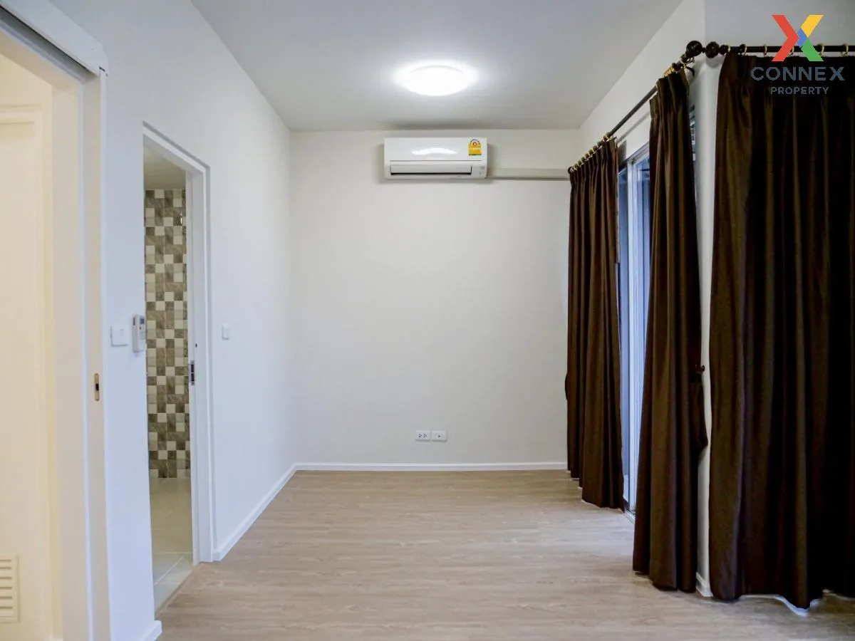 For Sale Townhouse/Townhome  , TYME Rama 5 , wide frontage , newl