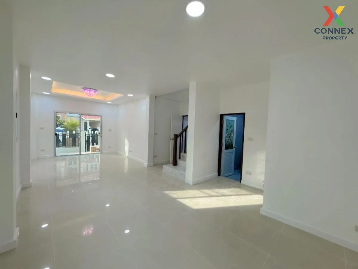For Sale House , Narawan Ekachai , newly renovated , Bang Nam Chu 4